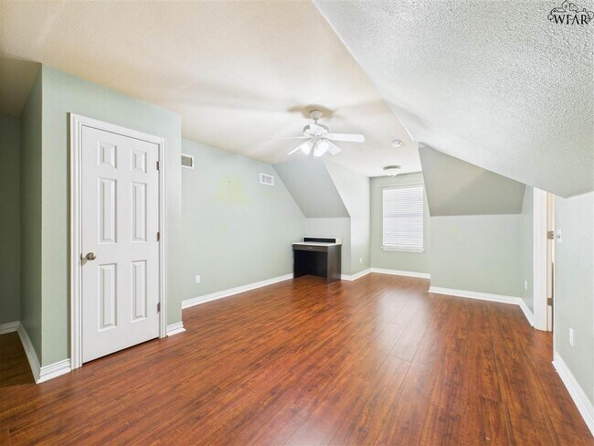 Building Photo - 3 Sagebrush Ct
