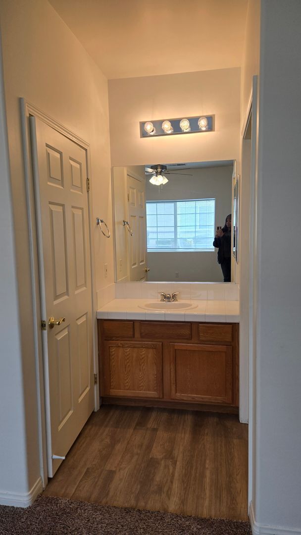 Building Photo - 716 Meadow Grove Ct