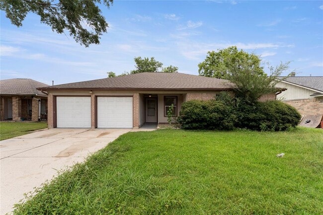 Building Photo - 4907 Fairdale St