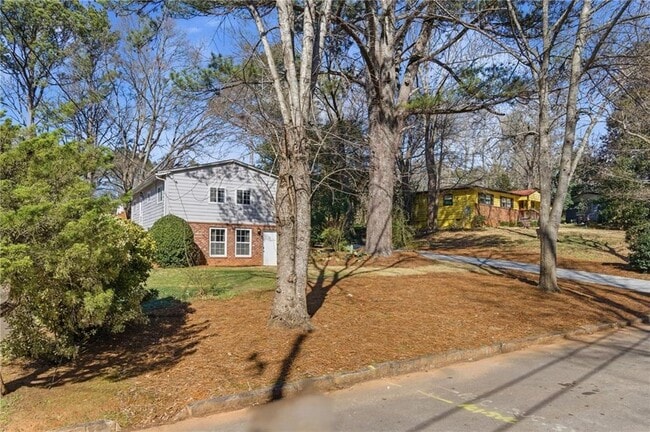 Building Photo - 3112 Dove Way