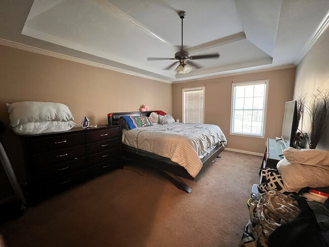 Building Photo - 3801 Goff St