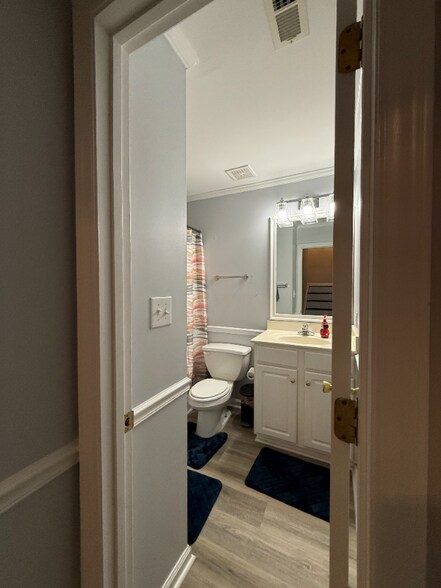 Building Photo - 3781 Winborne Ln