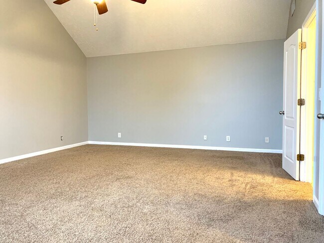 Building Photo - 946 Cobbler Dr