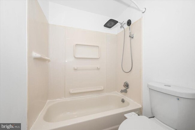 Building Photo - 16110 Hayshire Ct