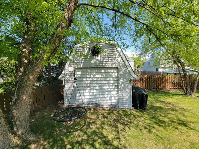 Building Photo - 7722 Milan Way