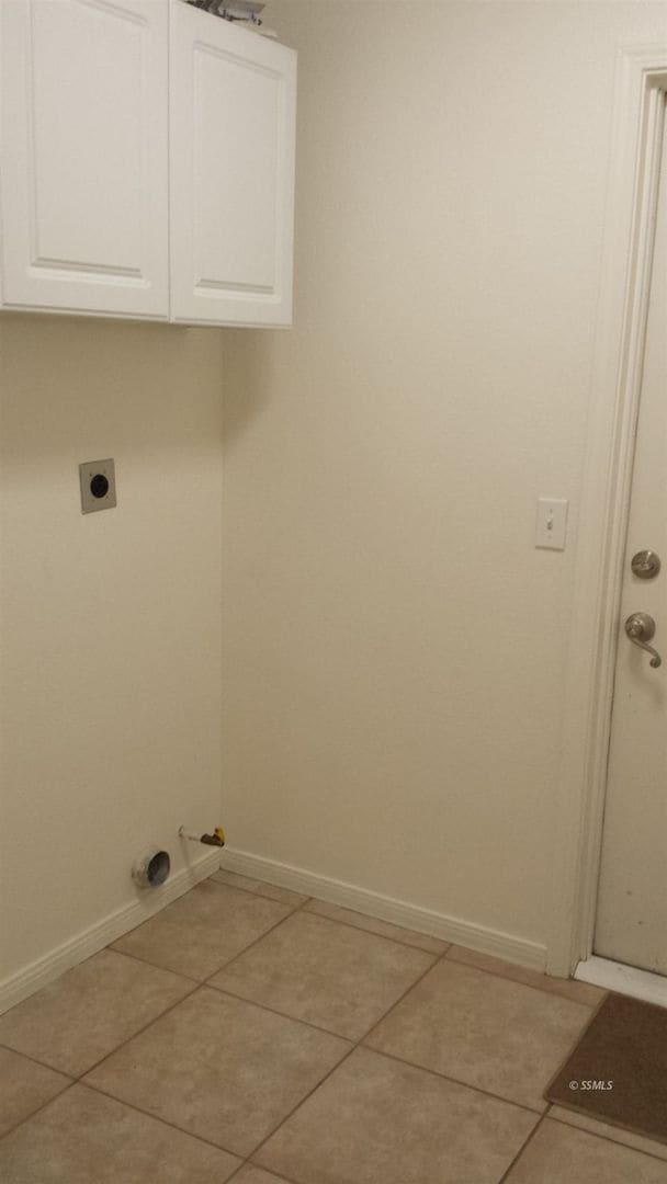 Building Photo - Beautiful 4 Bedroom Hom