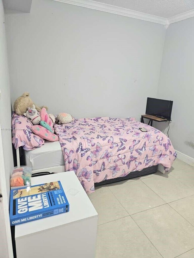 Building Photo - 8301 Sands Point Blvd