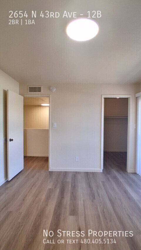 Building Photo - 2654 N 43rd Ave