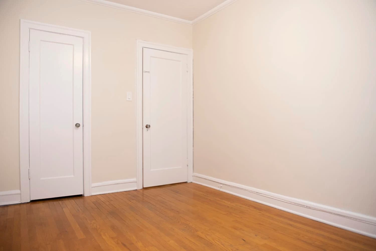 Building Photo - 2151 N Fremont St