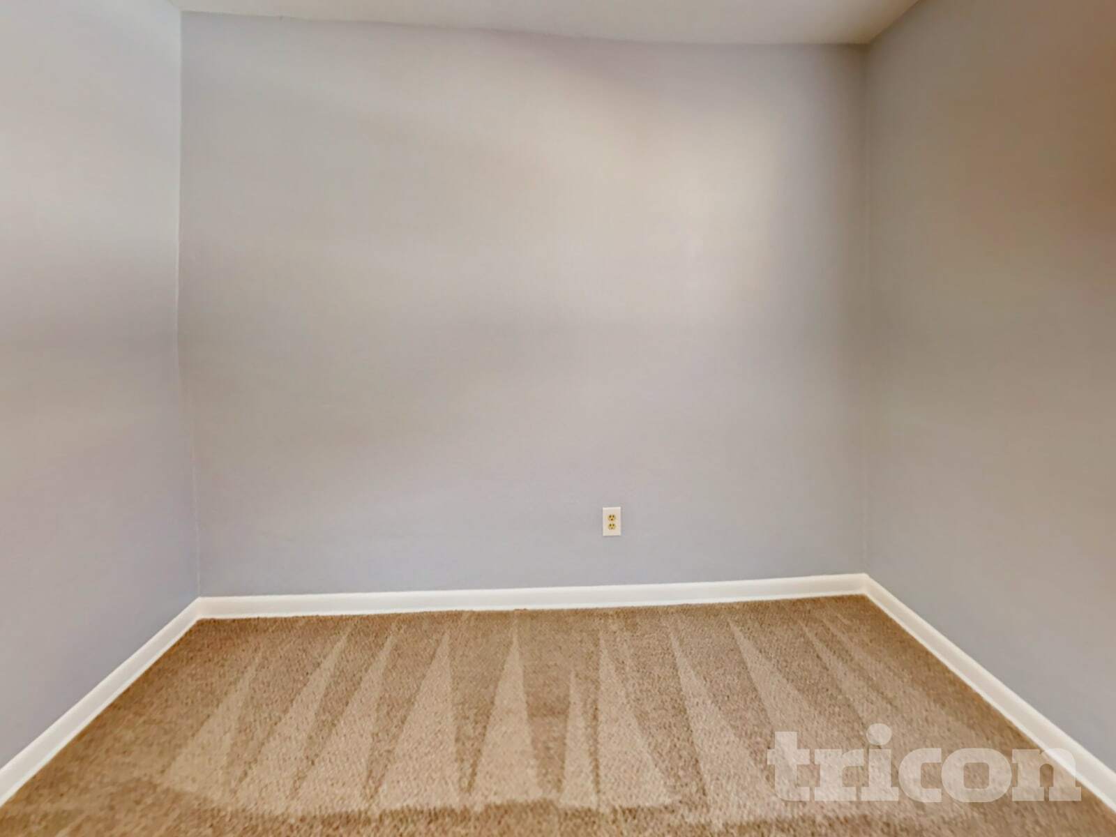 Building Photo - 1809 W Crawford St