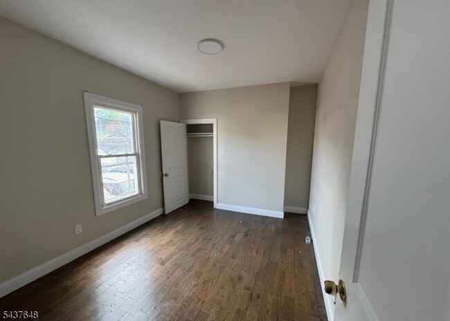 Building Photo - 441 Summer St