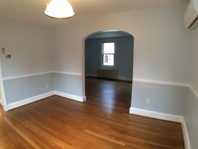 Building Photo - 4532 Middleton Ln