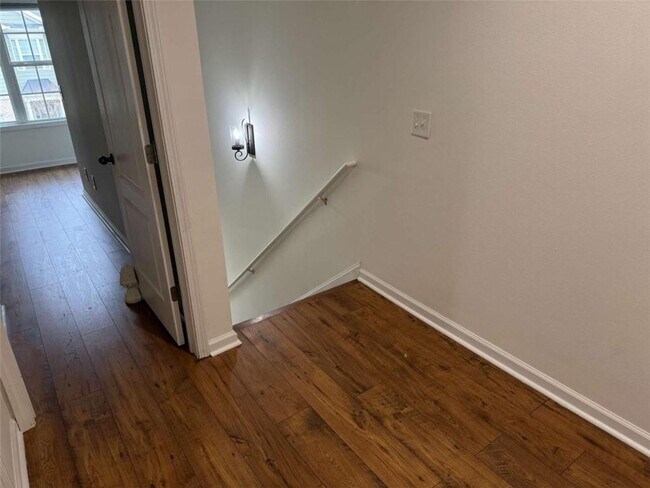 Building Photo - 6494 Whitebeam Trl