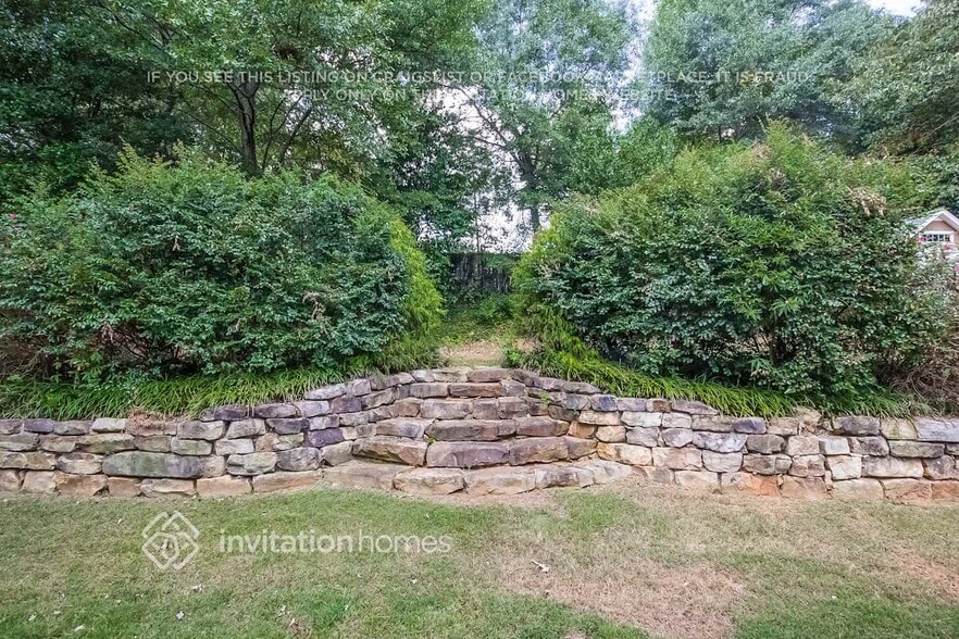 Building Photo - 540 Woodline Ct