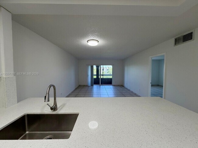 Building Photo - 7730 Camino Real