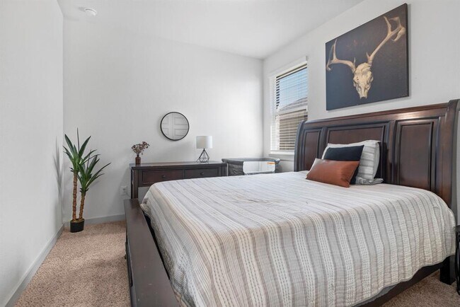 Building Photo - 620 Peace Pipe Way