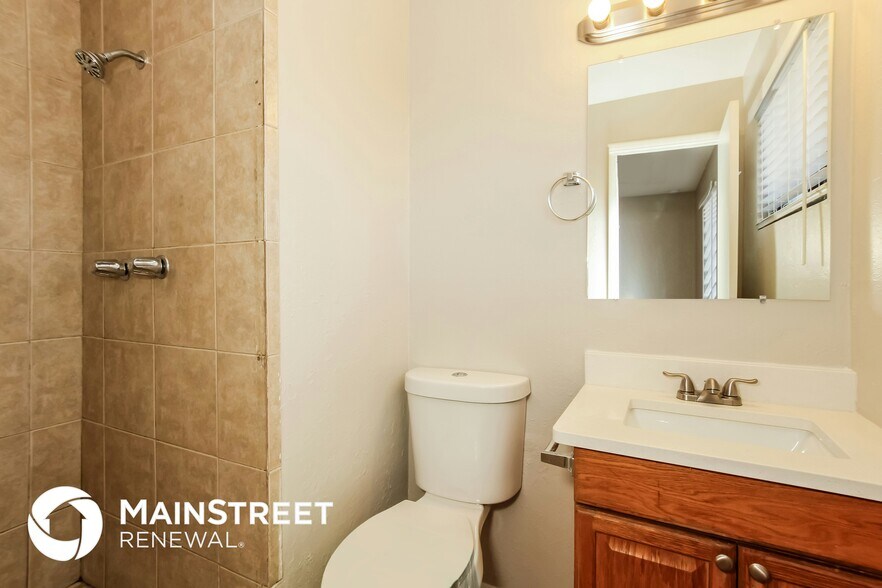 Building Photo - 7540 N 35th Ave