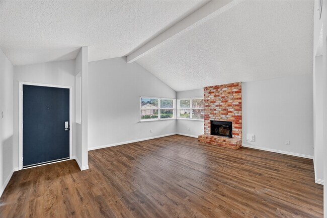 Building Photo - 22711 Smokey Hill Dr