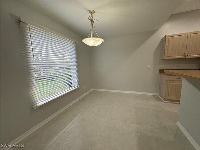 Building Photo - 4649 Santiago Ln