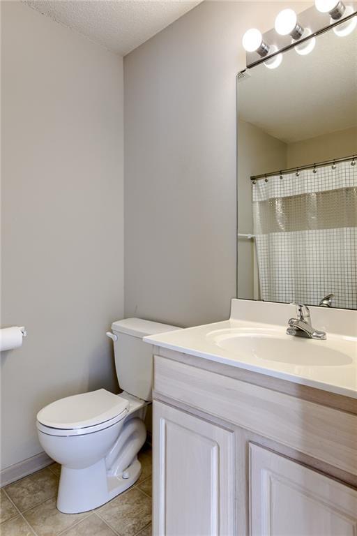 Building Photo - 2157 SW Rambling Vine Rd