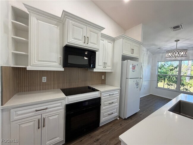 Building Photo - 3010 71st St W