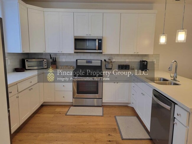 Primary Photo - 3883 Komenda Ct