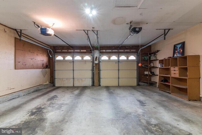 Building Photo - 1209 Crockett Ln