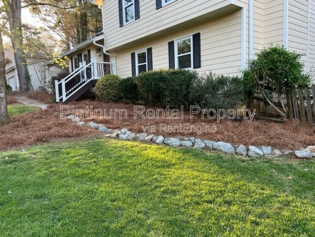 Building Photo - 9775 Loblolly Ln