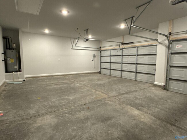 Building Photo - 102 Ranna Dr