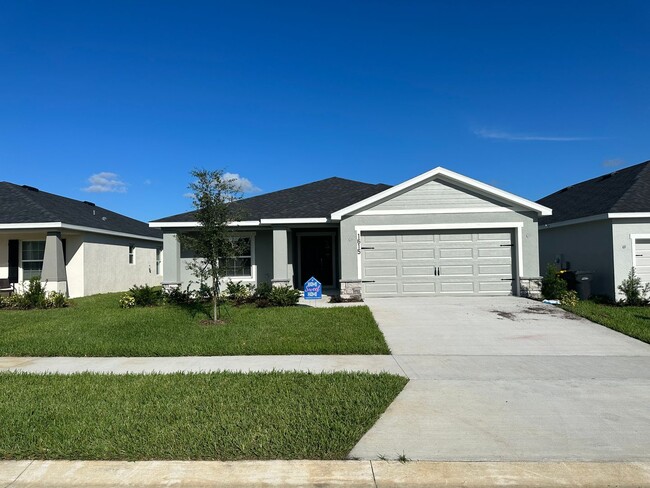 Building Photo - 4 Bedroom House in the Astonia Community