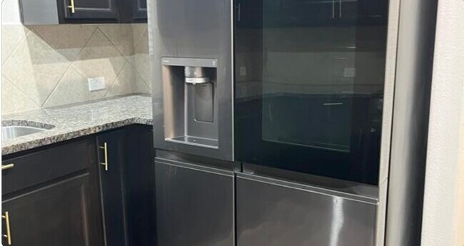 Building Photo - 12931 Ilderton Dr