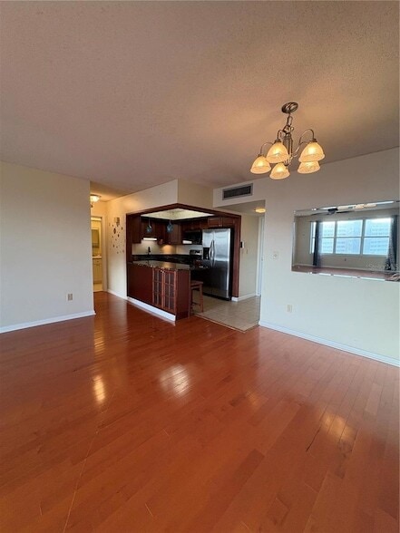 Building Photo - 5220 Brittany Dr S