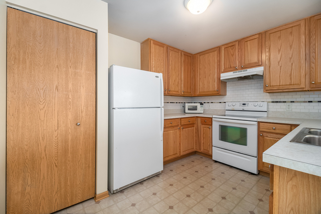Building Photo - 144 Bertram Dr