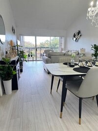 Building Photo - 8801 Wiles Rd