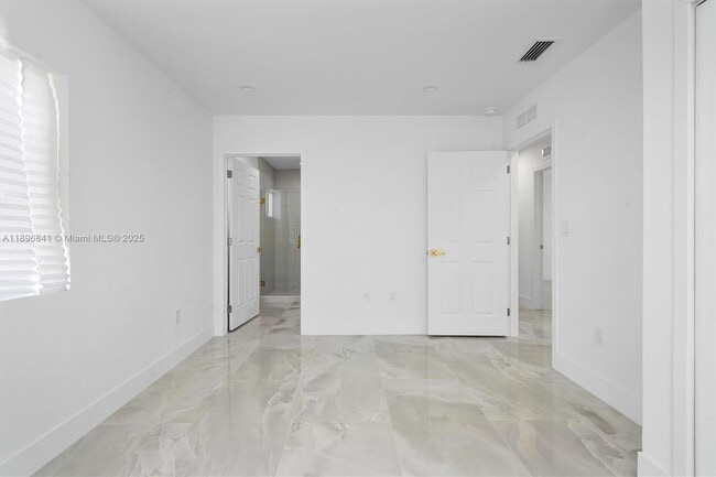 Building Photo - 2924 NW 58th St