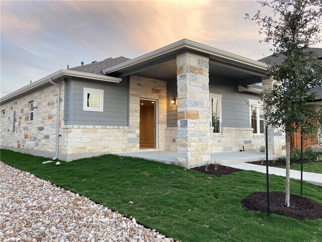 Building Photo - 8409 Looksee Ln