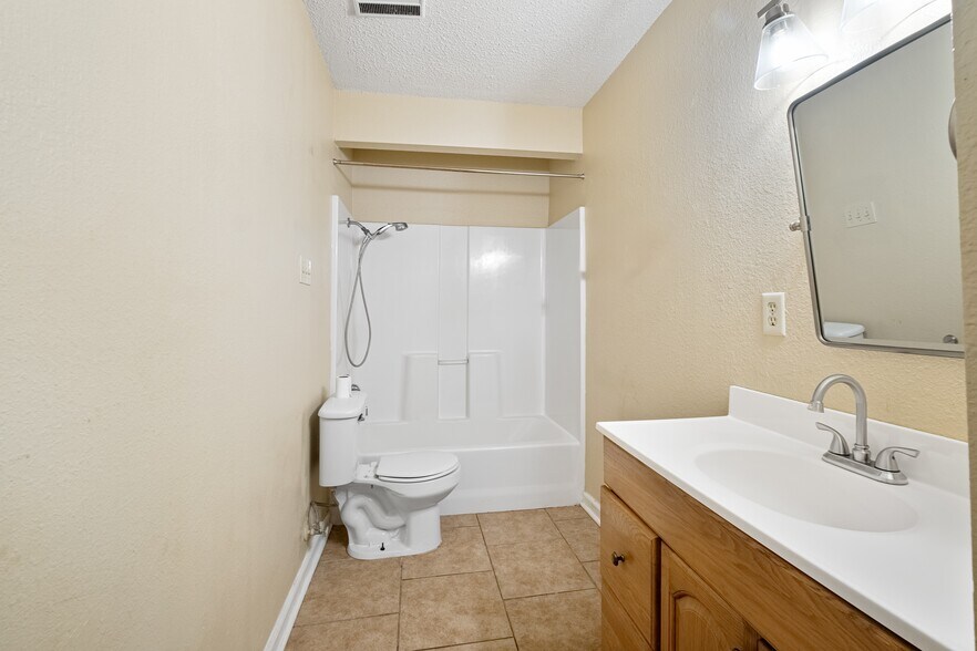 Building Photo - 119 Homonu Ct