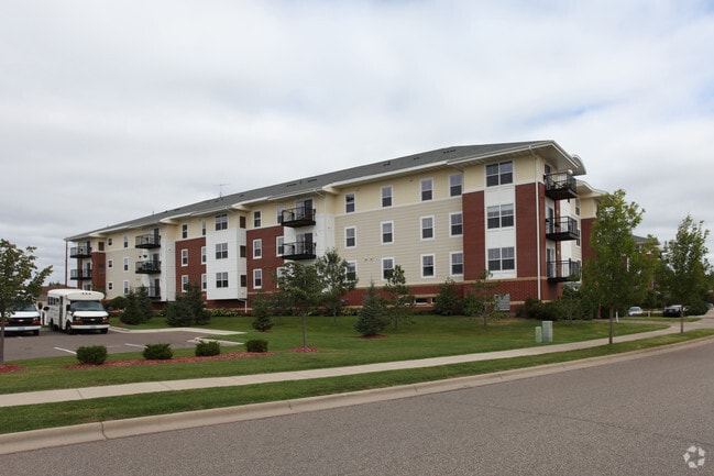 Building Photo - Blaine Town Square Apartments