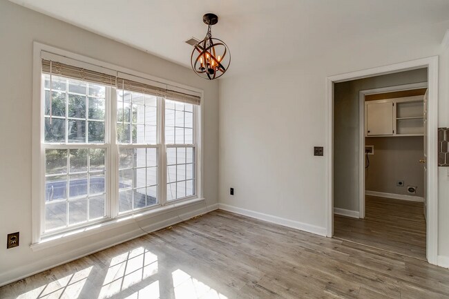 Building Photo - 402 Plantation Pointe Dr