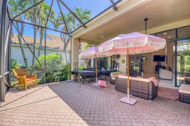 Building Photo - 10080 Dover Carriage Ln