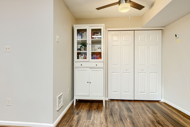 Building Photo - 4820 Dorsey Hall Dr