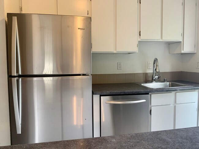 Building Photo - 12626 Ne 118th St, Apt 3