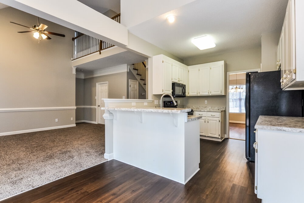 Building Photo - 209 Walnut Creek Dr