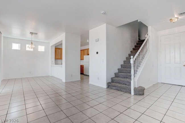 Building Photo - 9548 W Spring Blush Ave