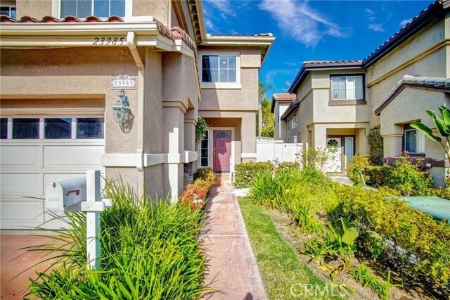 Building Photo - 23985 Nicole Way