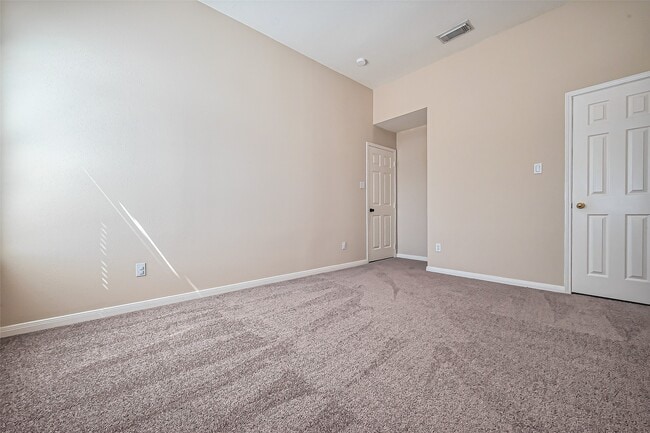 Building Photo - 11315 Sailwing Creek Ct