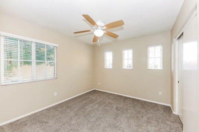 Building Photo - 36397 Bay Hill Dr