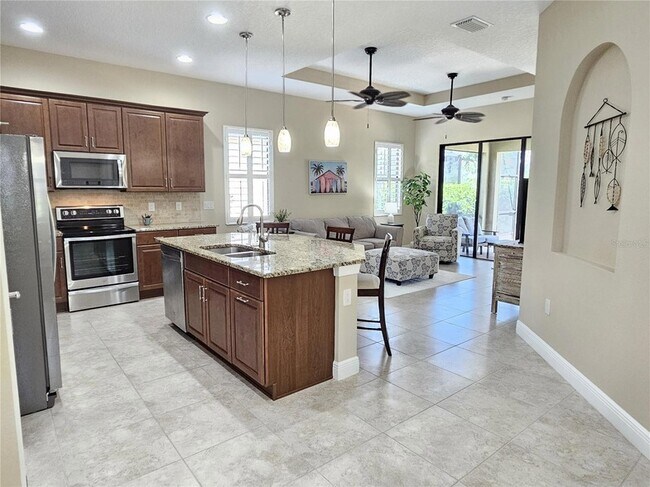 Building Photo - 10361 Crooked Crk Dr