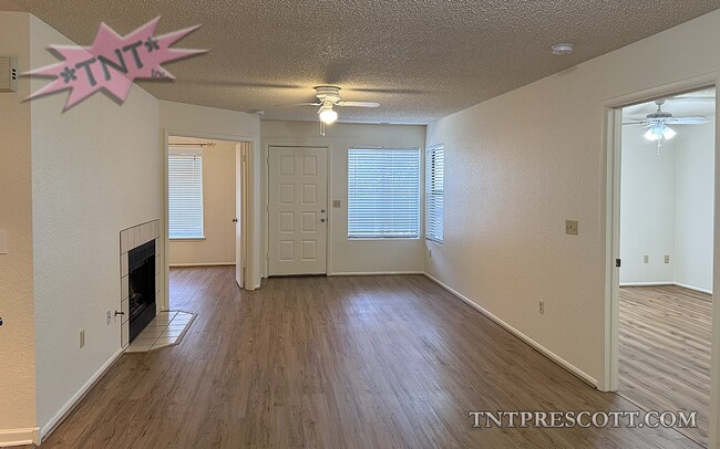 Building Photo - Condo in Montana Terrace HOA