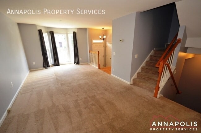 Building Photo - 2020 Puritan Terrace